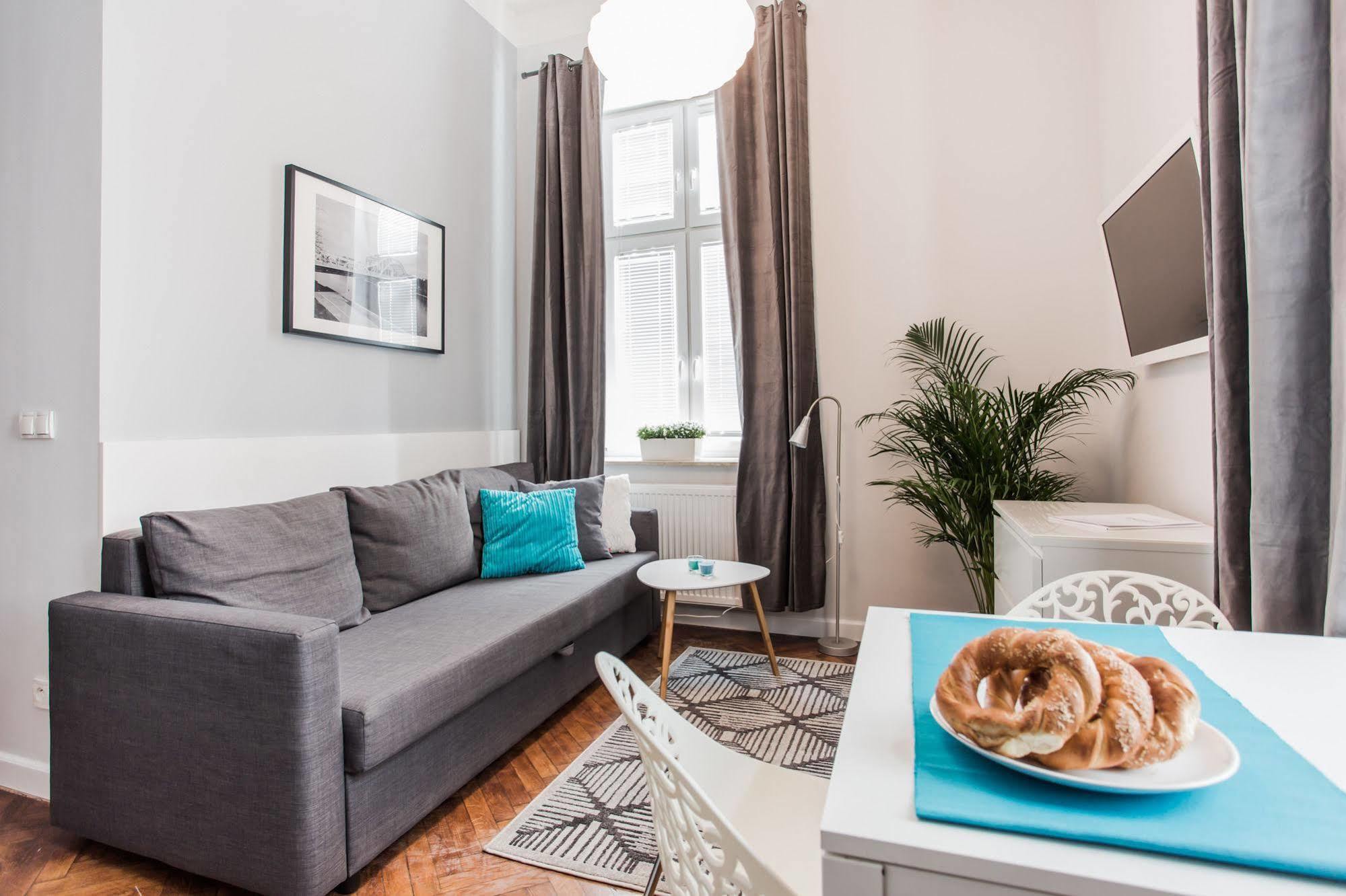 Apartwawel Wroblewskiego Krakow Luaran gambar